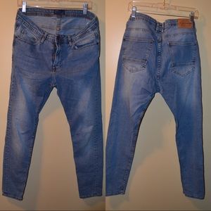 ✨ ZARA 1975 JEANS - 32x31 - Skinny fit ✨